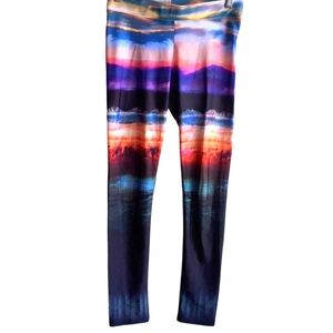 American Eagle High Rise Boho Sunset leggings Size SMALL